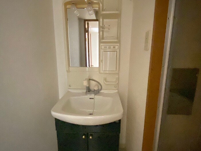 物件内観写真14　(洗面)