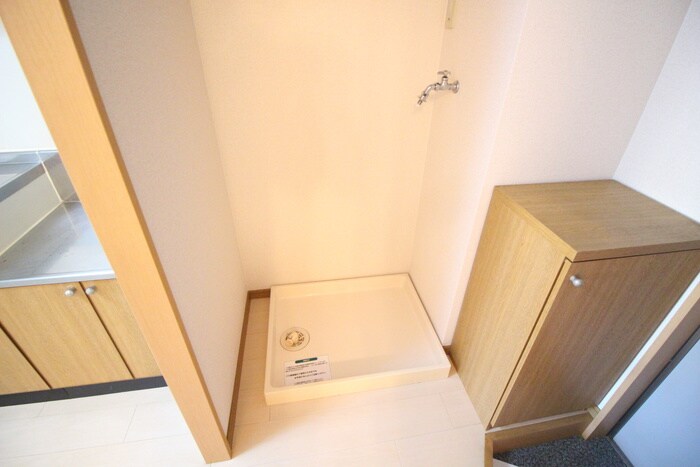 物件内観写真19　(洗濯機置場)