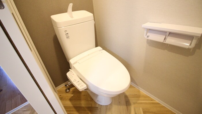 物件内観写真13　(トイレ)