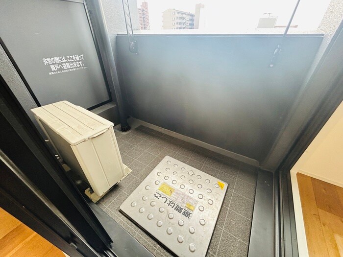 物件内観写真16　(ベランダ・バルコニー)