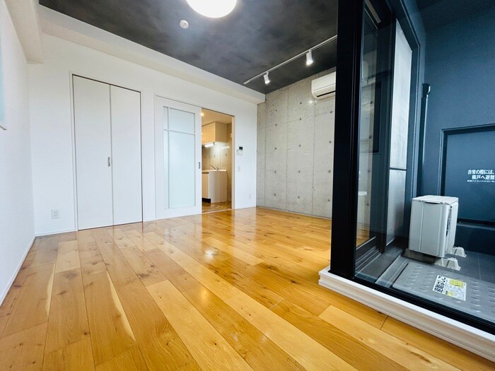 物件内観写真21　(居室)