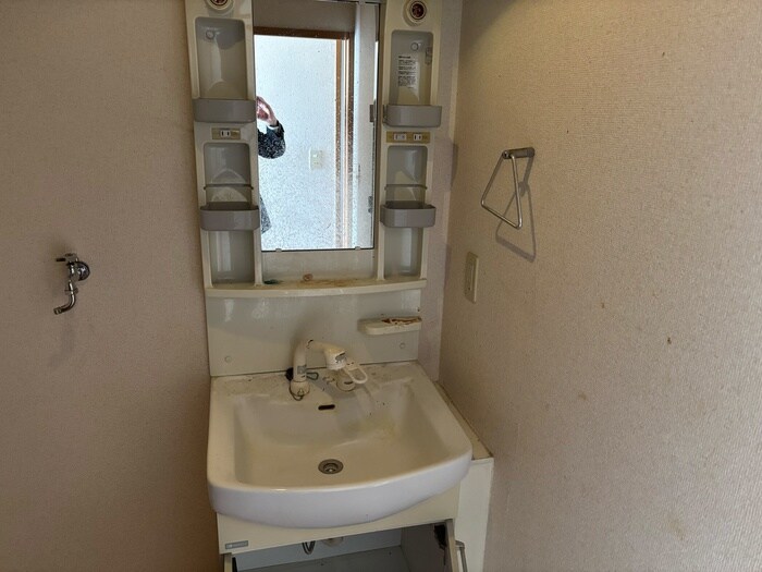 物件内観写真13　(洗面)