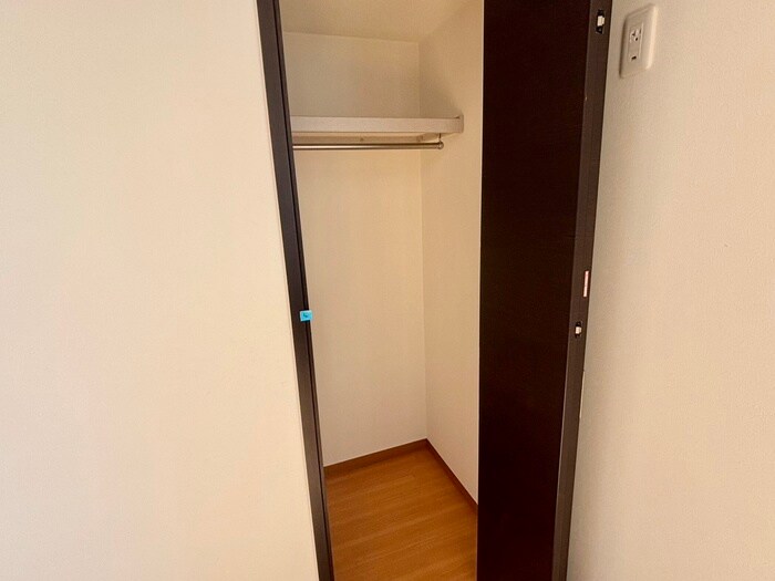 物件内観写真9　(収納)