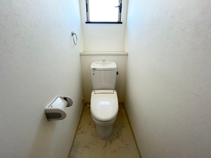 物件内観写真11　(トイレ)