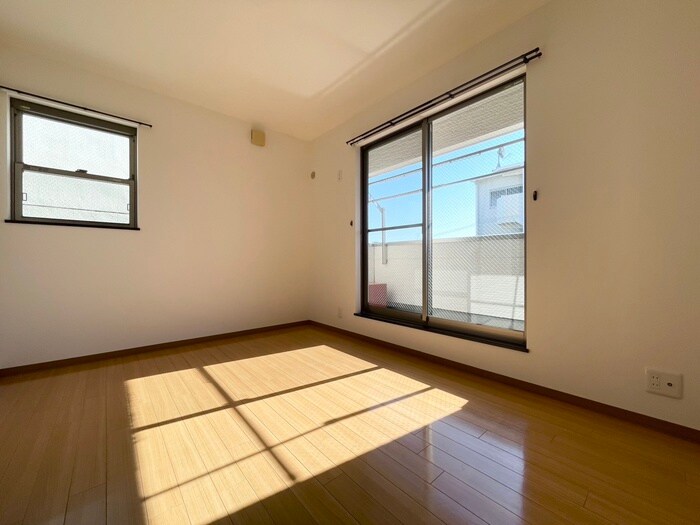 物件内観写真21　(居室)