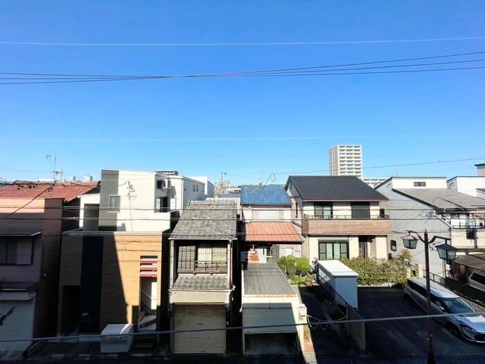 物件内観写真22　(室内からの展望)