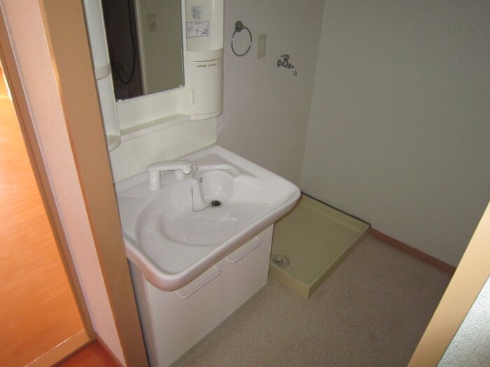 物件内観写真8　(洗面)