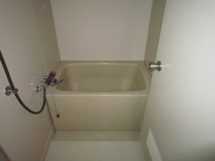 物件内観写真9　(バス／シャワールーム等)