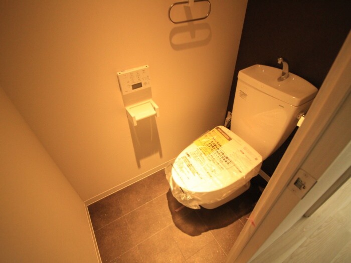 物件内観写真10　(トイレ)