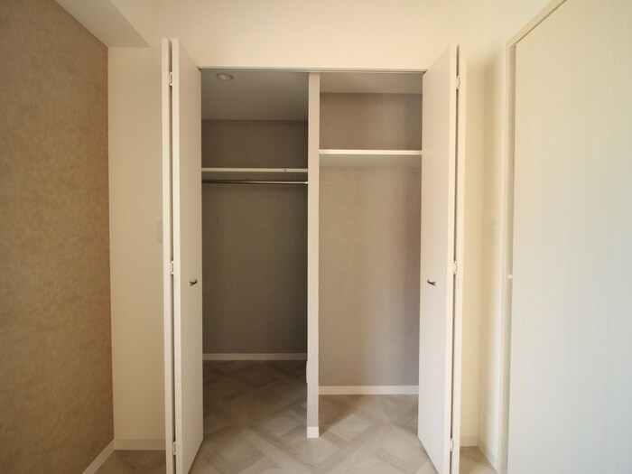 物件内観写真11　(収納)