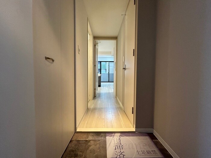 物件内観写真20　(玄関)