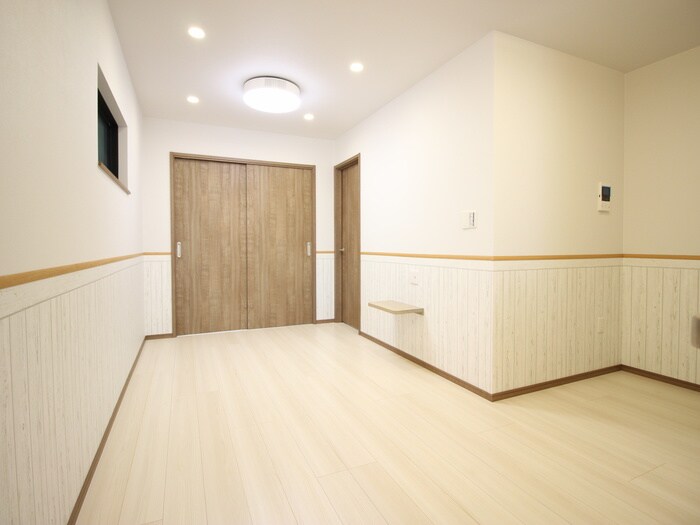 物件内観写真8　(居室)