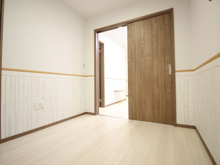 物件内観写真18　(居室)