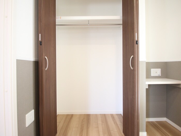物件内観写真18　(収納)