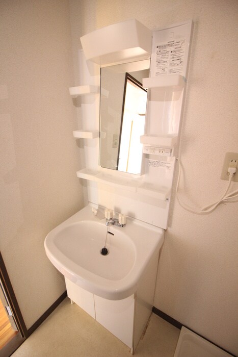 物件内観写真16　(洗面)