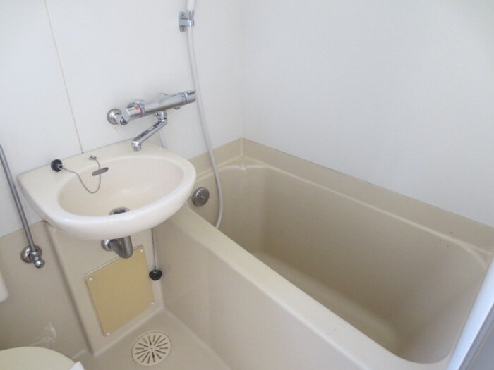 物件内観写真12　(バス／シャワールーム等)