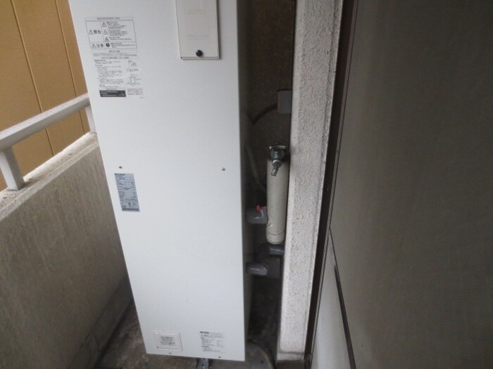 物件内観写真19　(洗濯機置場)