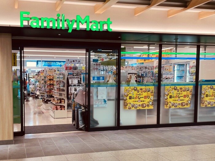 ファミリーマート