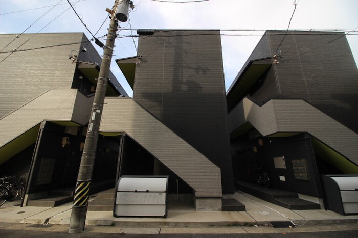 物件外観写真2　(外観写真)