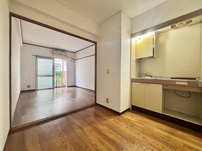 物件内観写真7　(居室)