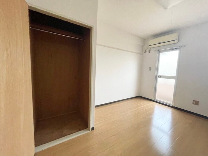 物件内観写真9　(収納)