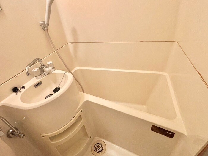 物件内観写真12　(バス／シャワールーム等)