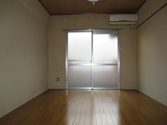 物件内観写真16　(居室)