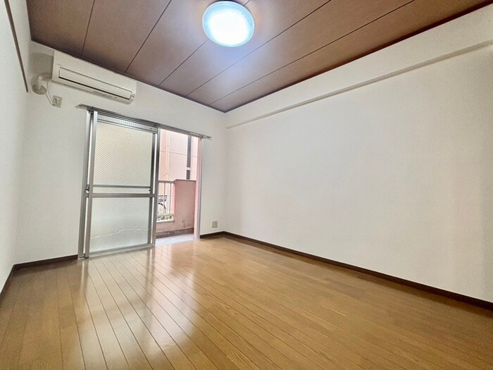 物件内観写真18　(居室)