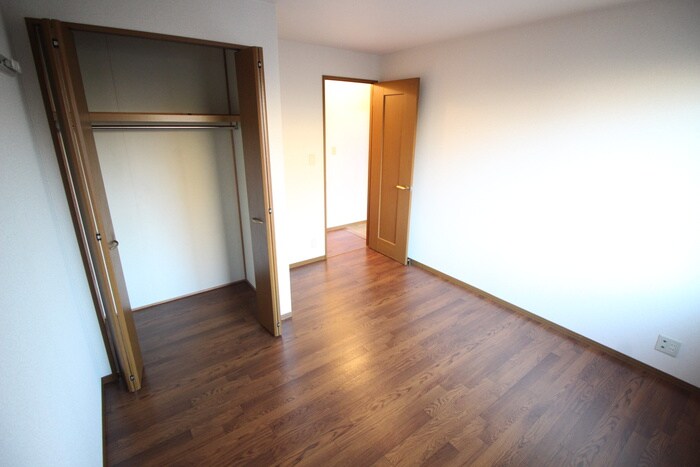 物件内観写真11　(居室)