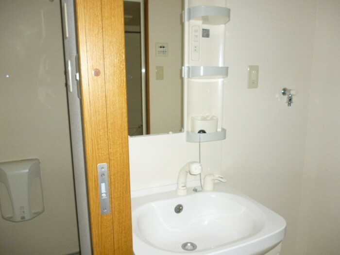 物件内観写真12　(洗面)