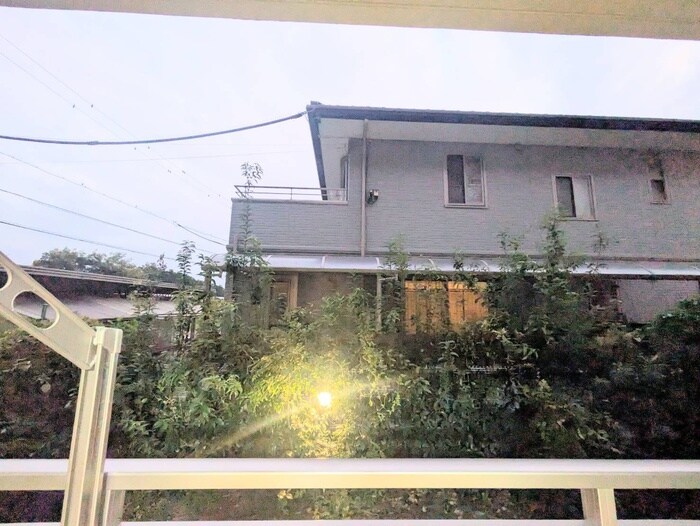 物件内観写真22　(室内からの展望)