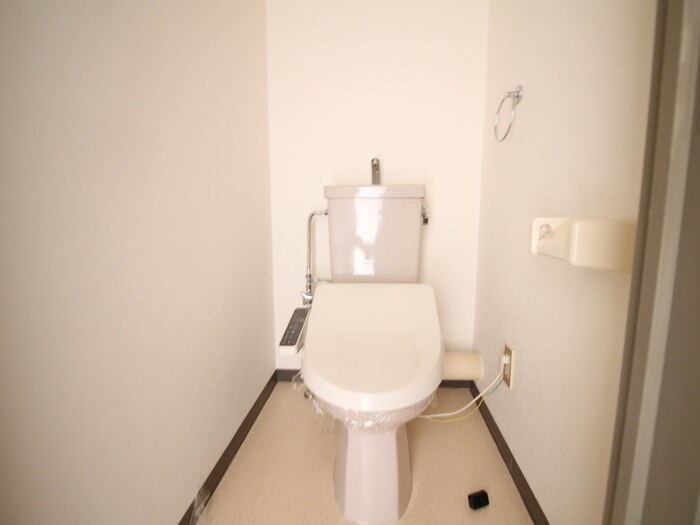 物件内観写真10　(トイレ)