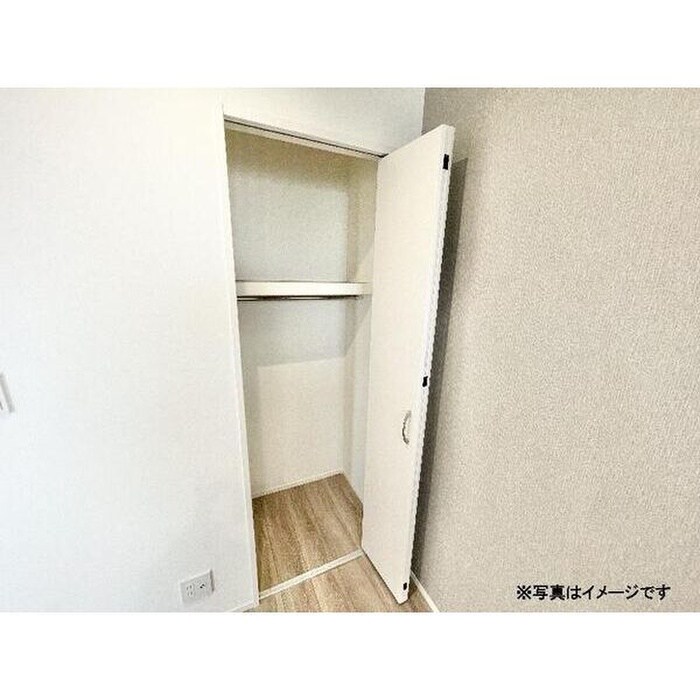 物件内観写真9　(収納)