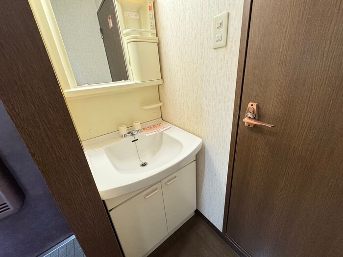 物件内観写真11　(洗面)