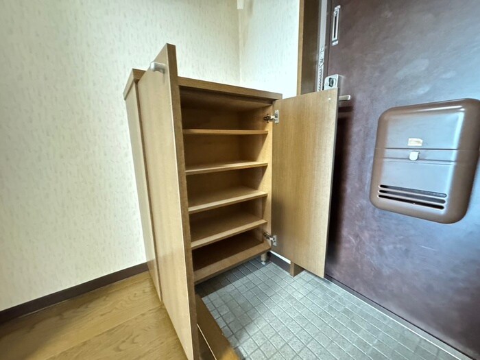 物件内観写真14　(靴箱)