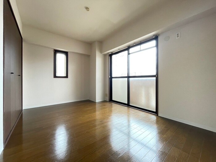 物件内観写真16　(居室)