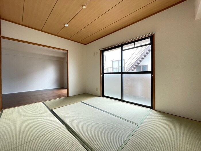 物件内観写真18　(居室)