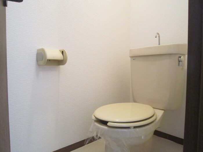 物件内観写真14　(トイレ)