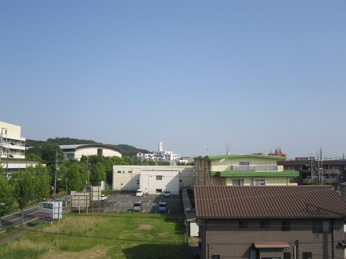 物件内観写真21　(室内からの展望)