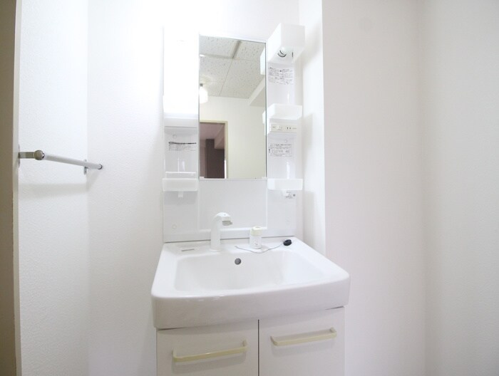 物件内観写真14　(洗面)