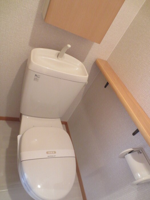 物件内観写真10　(トイレ)