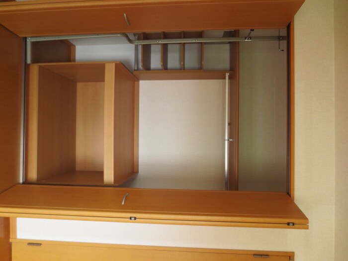 物件内観写真14　(収納)