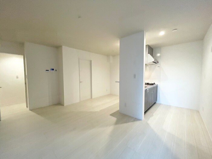 物件内観写真3　(居室)