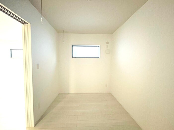 物件内観写真5　(居室)
