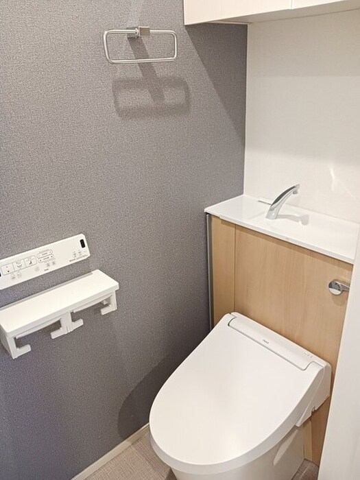 物件内観写真12　(トイレ)