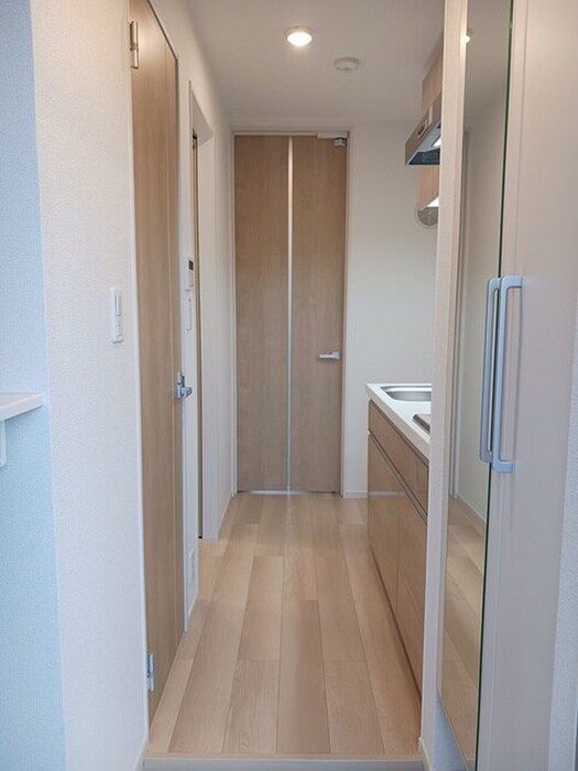 物件内観写真12　(廊下)