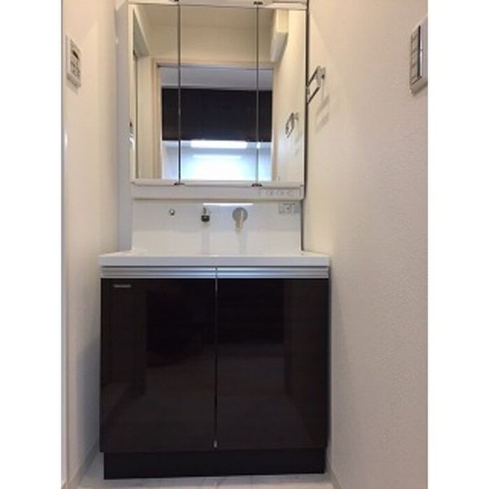 物件内観写真12　(洗面)