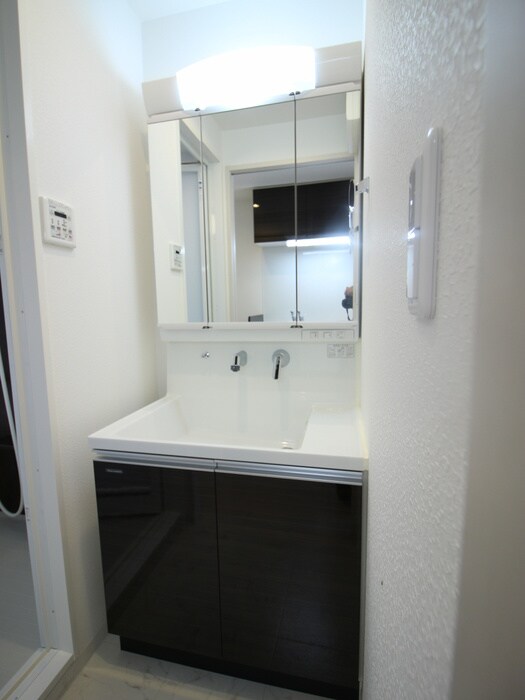 物件内観写真13　(洗面)