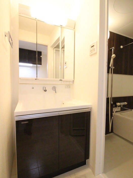 物件内観写真13　(洗面)