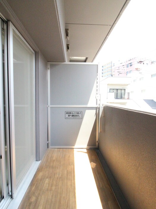 物件内観写真17　(ベランダ・バルコニー)